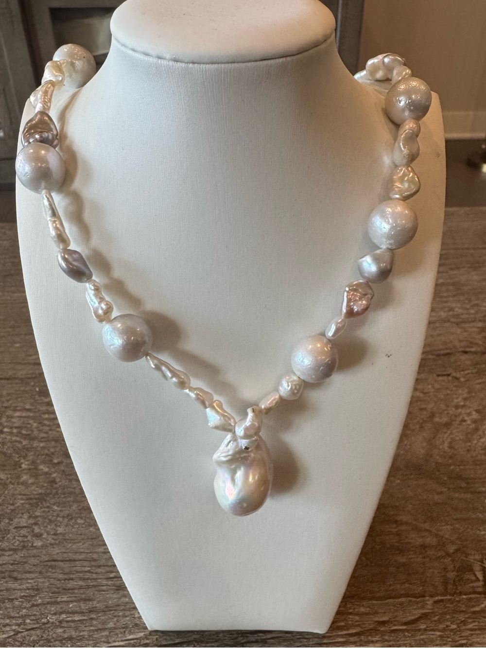 Baroque Pearl Pendant Necklace - NEW!